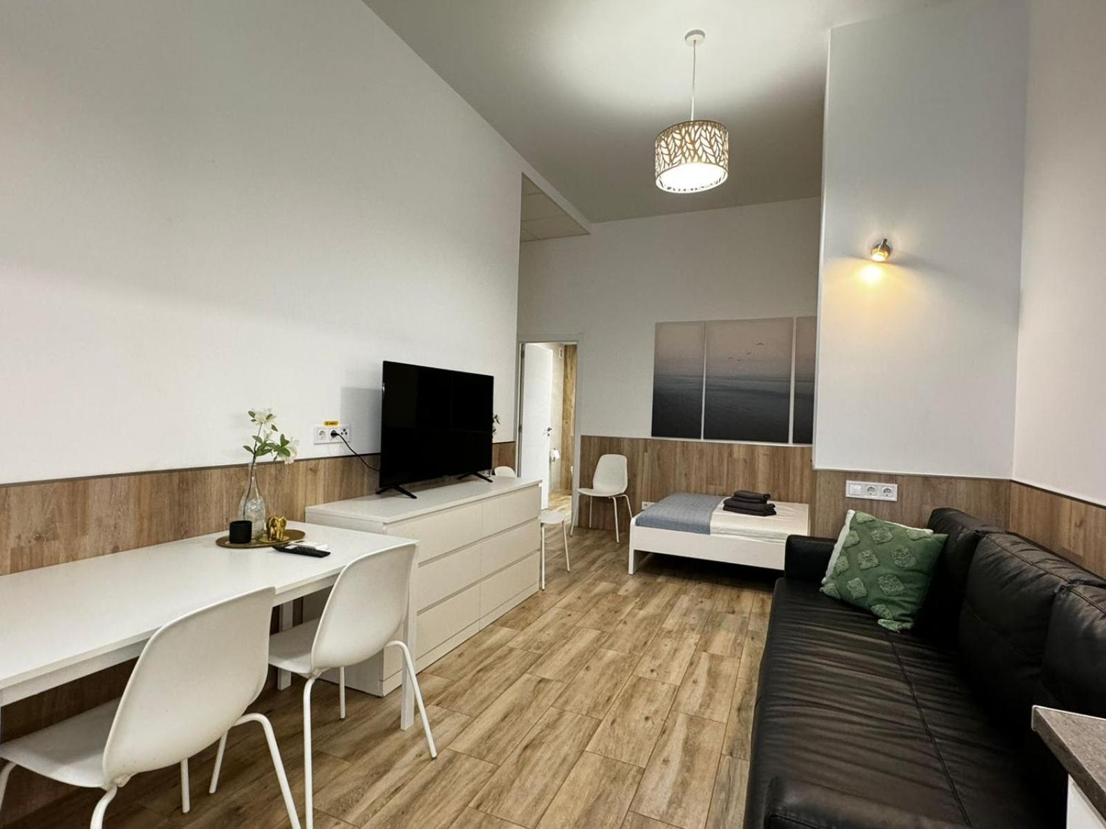 Moderno Apartamento Del Arquitecto Lejlighedshotel Valencia Eksteriør billede