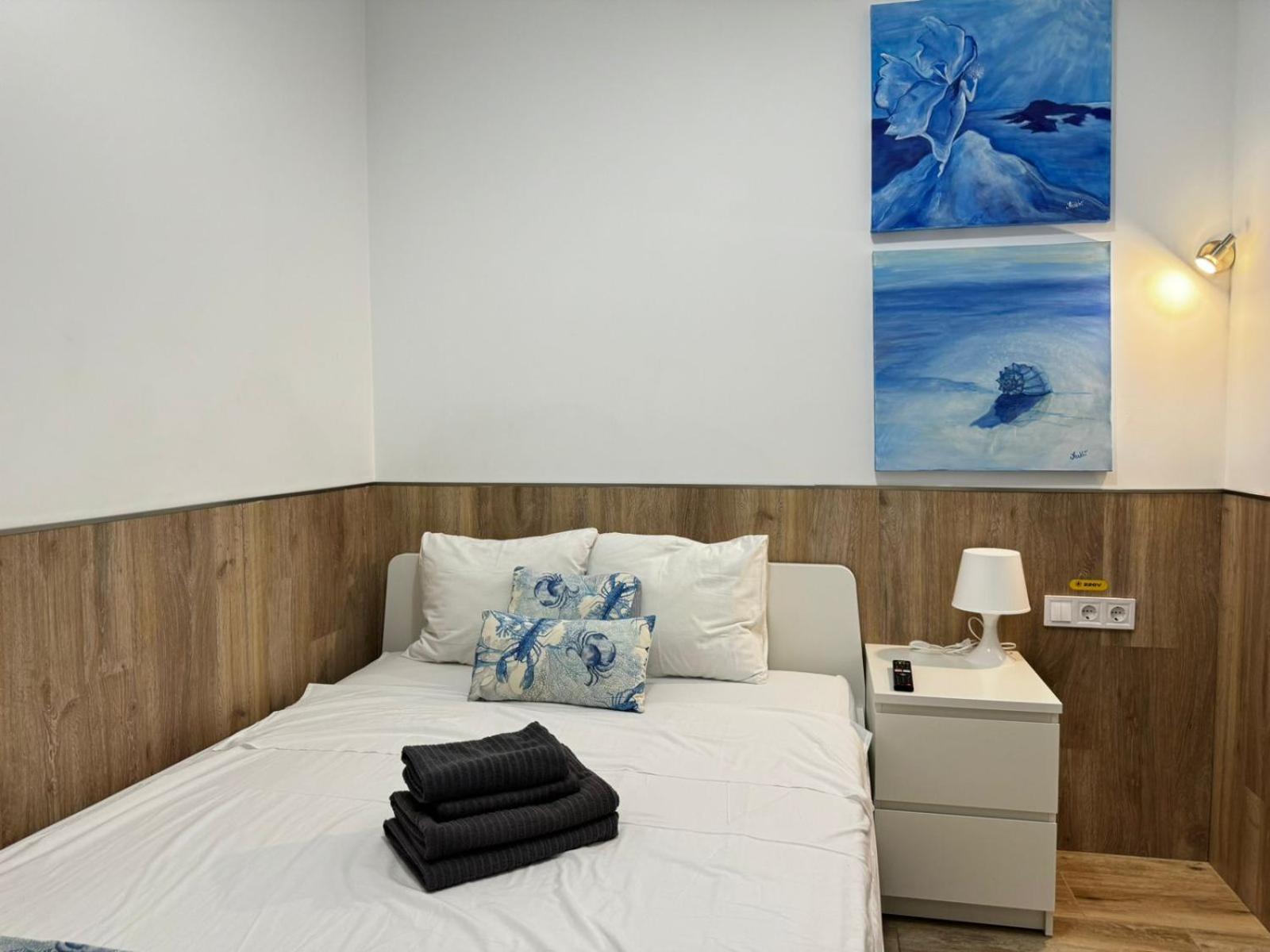 Moderno Apartamento Del Arquitecto Lejlighedshotel Valencia Eksteriør billede